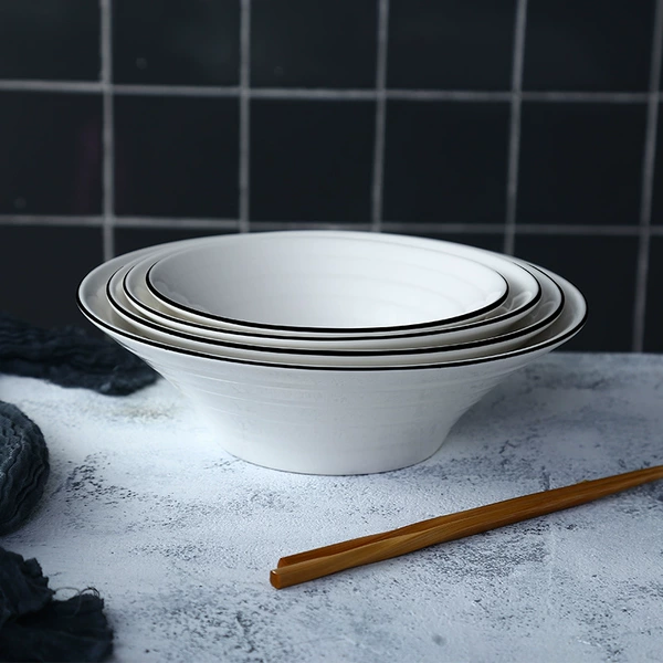 Black wire speaker bowl
