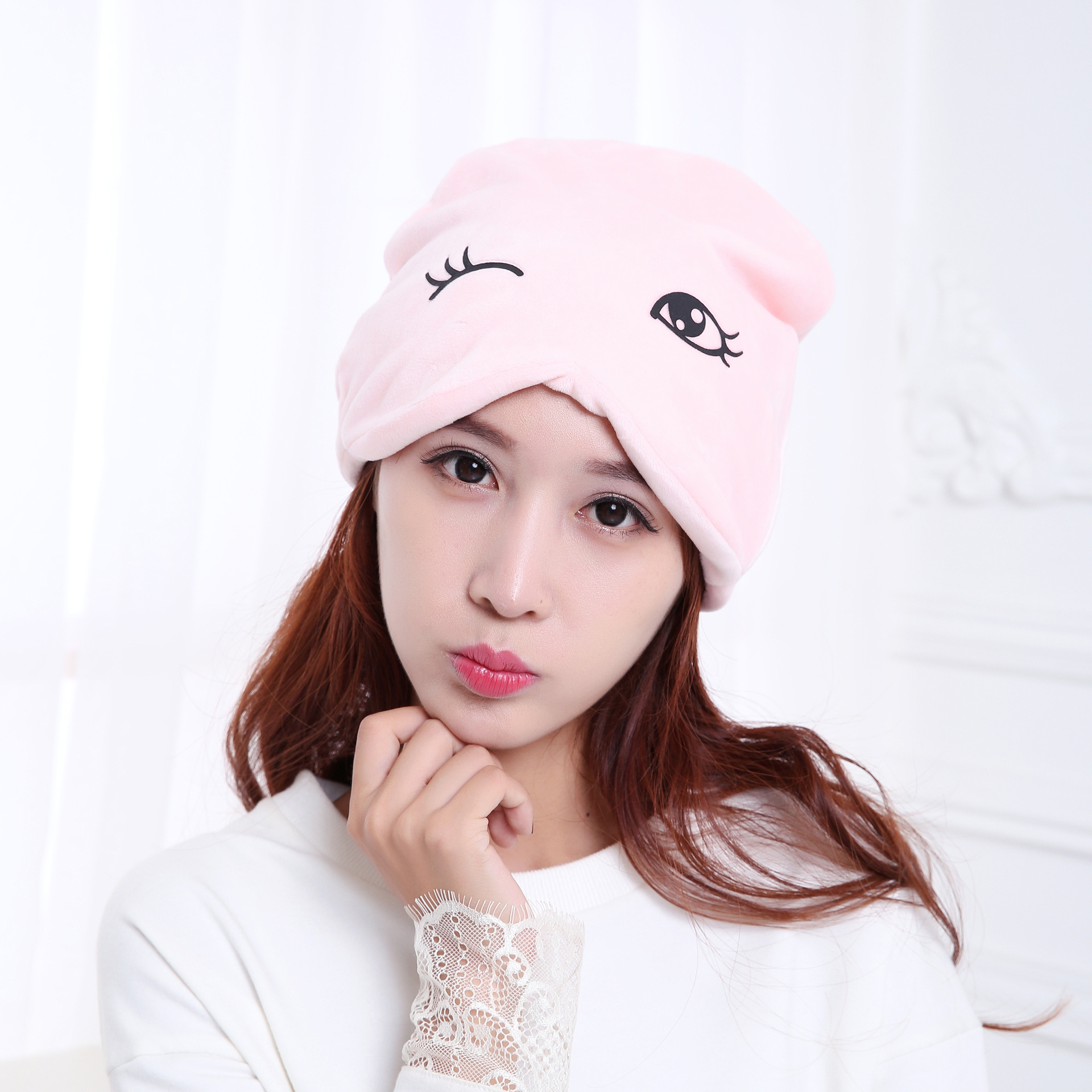 아일랜드 벨벳 핑크 윙크