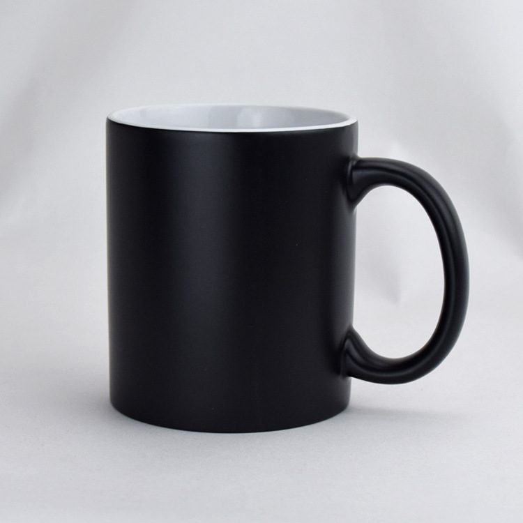 ��ɫ��ӡͼƬ �İ��մ����˱�ӡ��LOGO Ϳ���ɫ������һ������