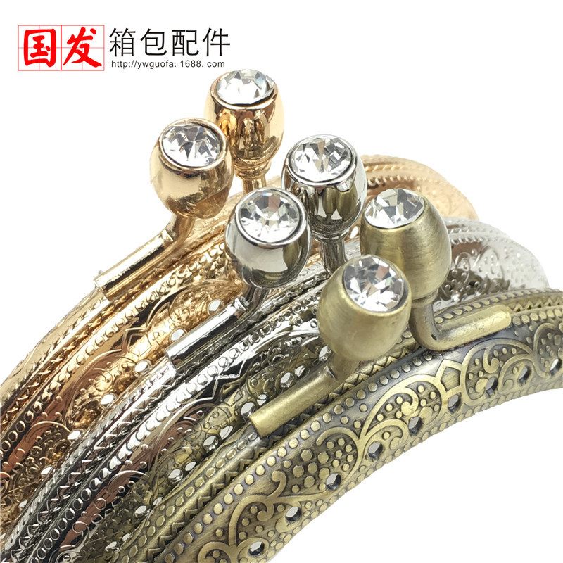 8.5CM semicircular relieve de diamante cabeza de oro taza de vino cabeza accesorios de comercio exterior bolso DIY bolso abrazadera boca mayorista