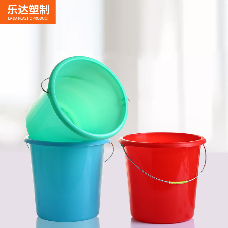 Cubo de plástico PP 15L cubo portátil para el hogar engrosada lavado de autos Cubo de riego vegetal impresión al por mayor