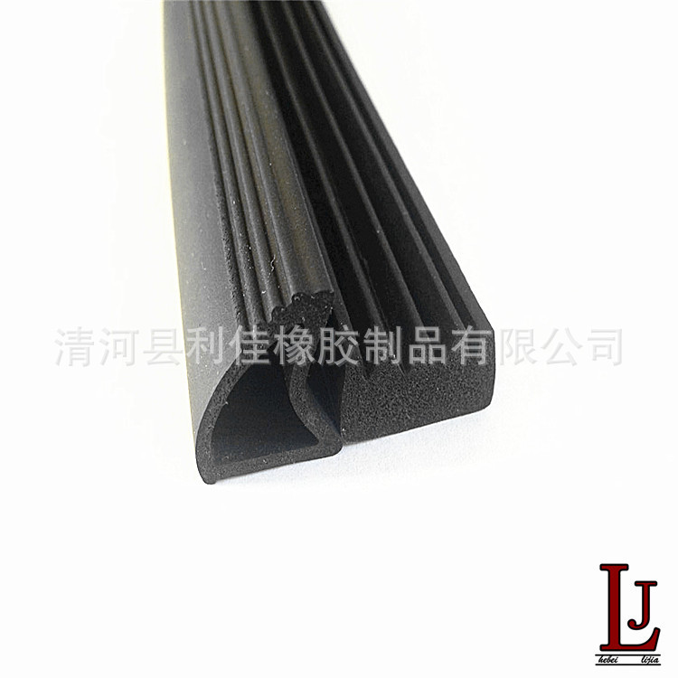 供应三元乙丙密封条 橡胶条 三角形橡胶密封条 来图样做