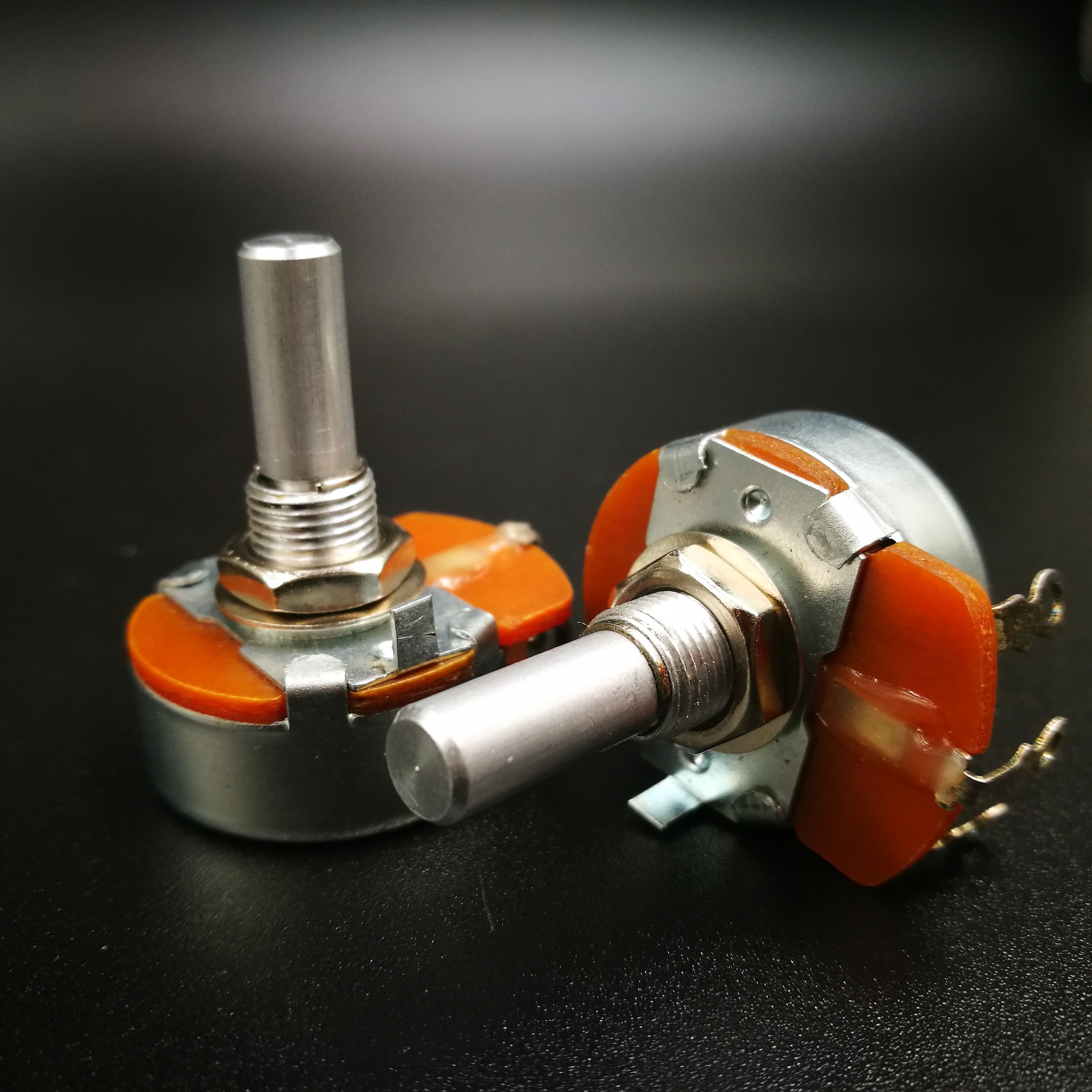 10KΩ 3W 单圈线绕电位器 可调电阻功率 电位器 10KΩ  25KΩ