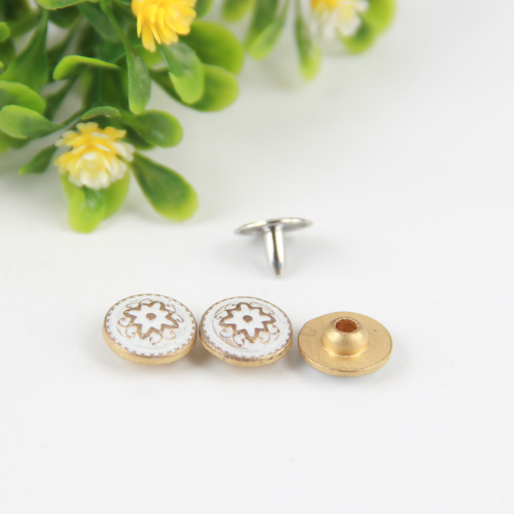 厂家直销金属凸花纹撞钉口袋钉草帽钉铆钉肚脐钉合金纽扣批发