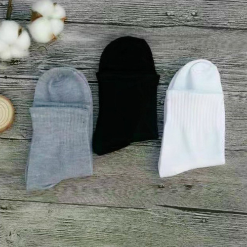 Independently packaged mid-calf socks solid color men's socks wholesale shoes and clothing gift socks street stall socks manufacturer polyester cotton men's socks