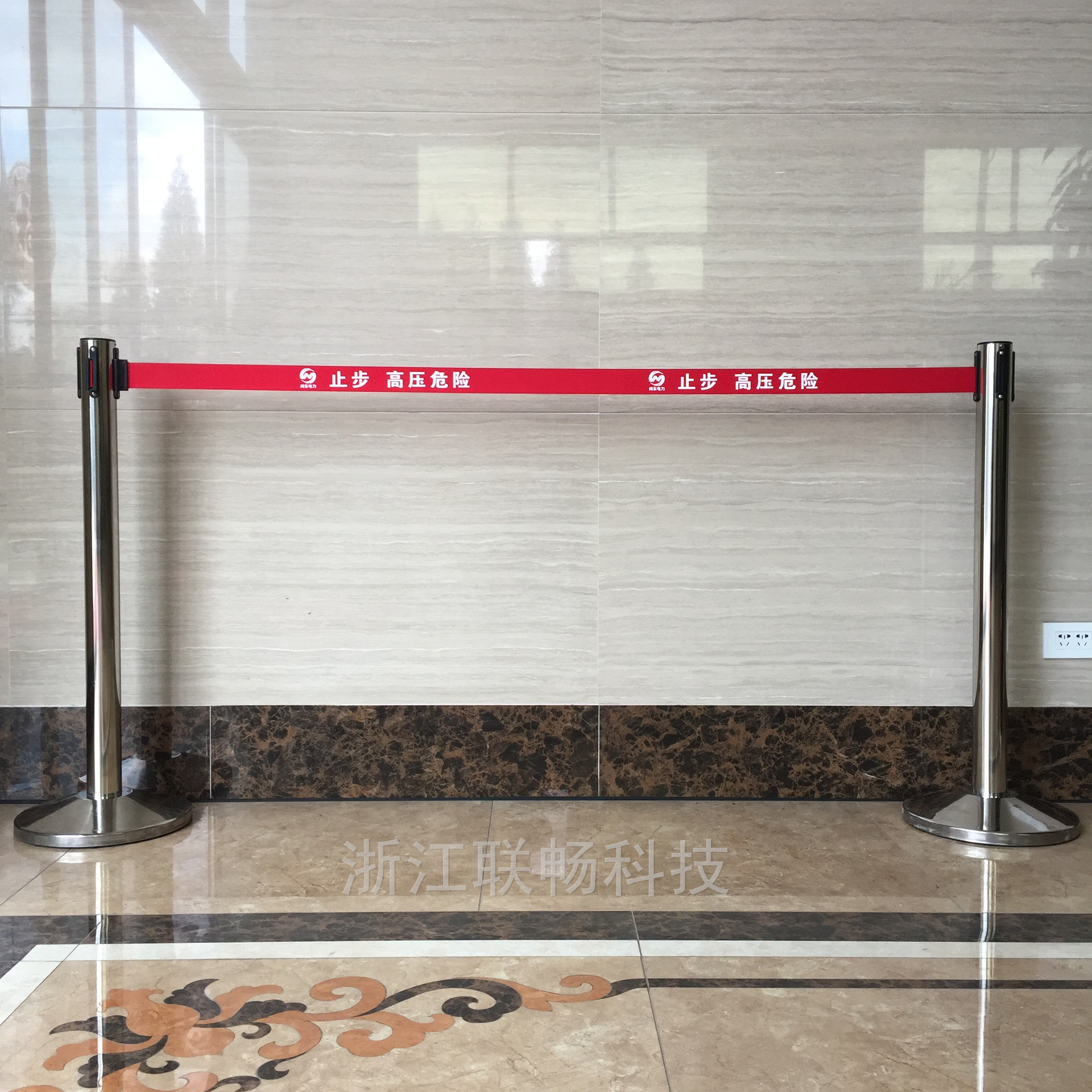 不锈钢伸缩围栏 一米线 伸缩带 酒店/学校/机场排队隔离栏布围栏