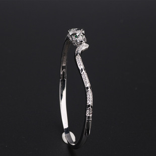 �W�����𼚺ڰ߱��^�����C ���԰Ԛ�����֭h��ָ�����Ʒ���l