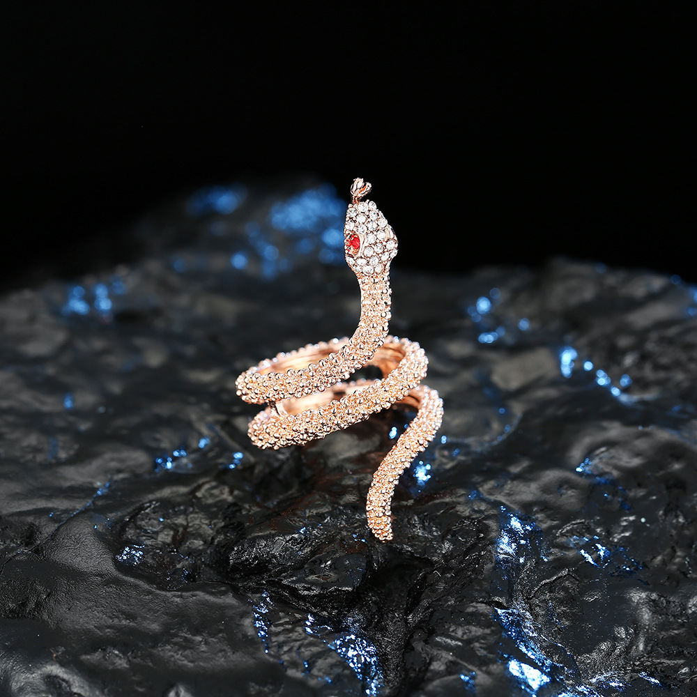 New creative snake ring women's punk exaggerated spirit snake index finger ring_voghion.com