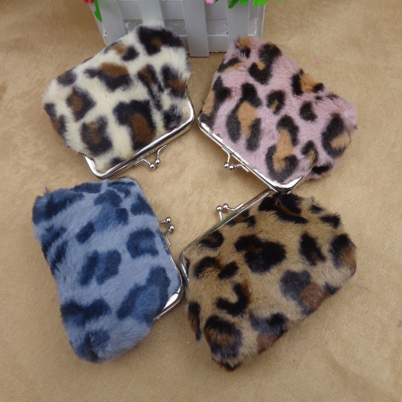 Factory Direct Sales New Model 4inch Leopard Print Plush Clip Coin Purse Blanket Fabric Bank Card Coin Fashion Bag