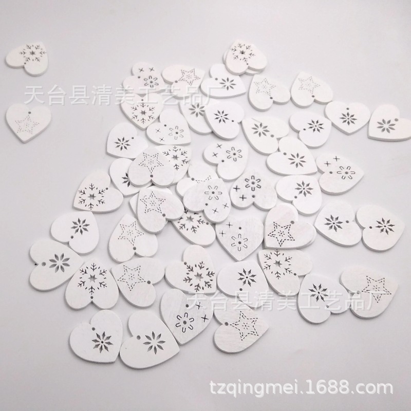 Artesanías navideñas de madera de bricolaje Dibujos animados pintados de fondo blanco Mezcla de Navidad 50 piezas en un paquete