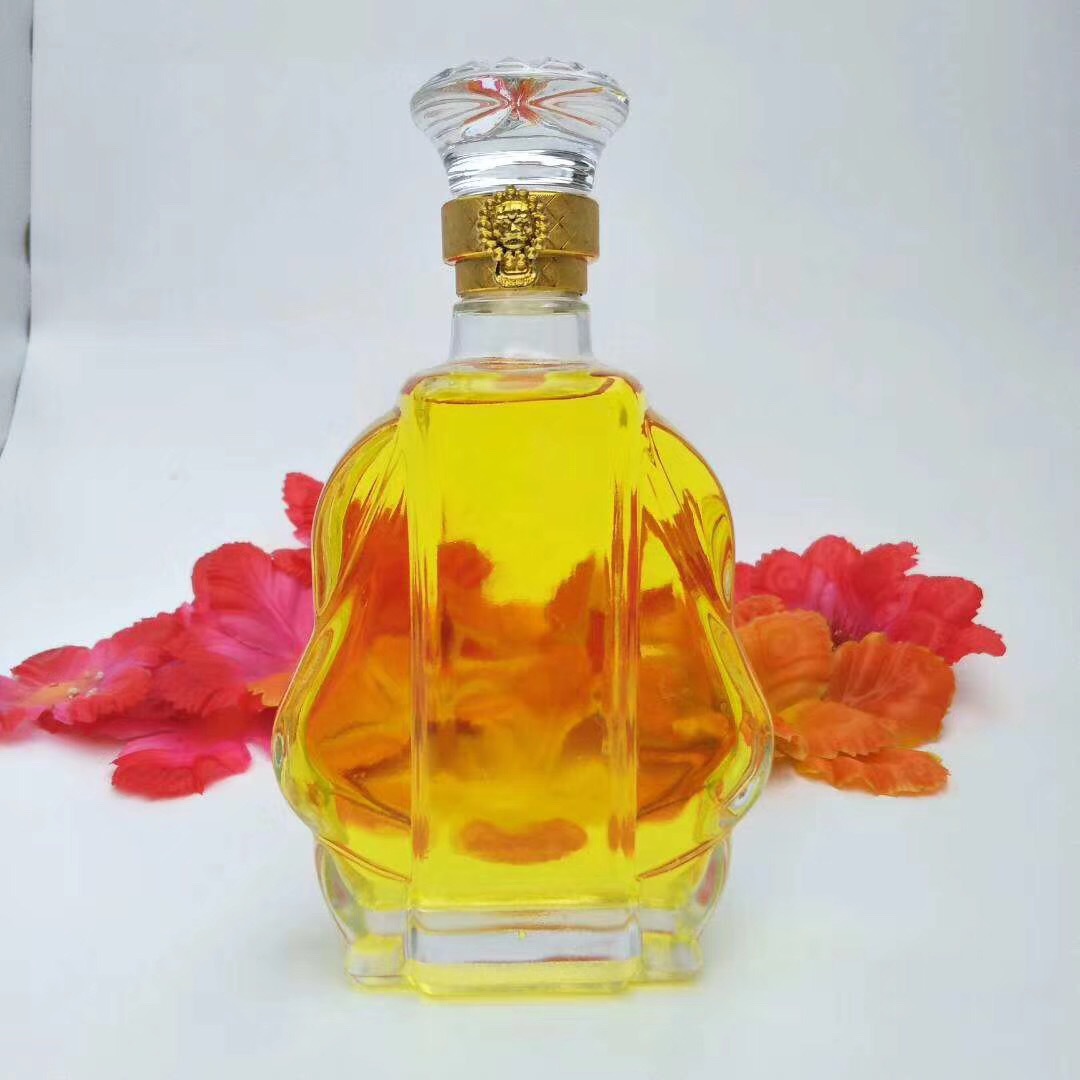 大量供应 创意晶白玻璃瓶 透明玻璃酒瓶红酒瓶白酒瓶规格齐全