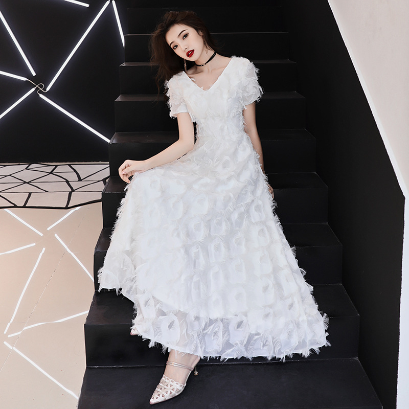 Vestido 2026, Nuevo Estilo, Elegante y Distinguido, Vestido de Noche Blanco para Presentadora de Pasarela, Vestido de Fiesta para Socialité, Estiliza la Figura image 4