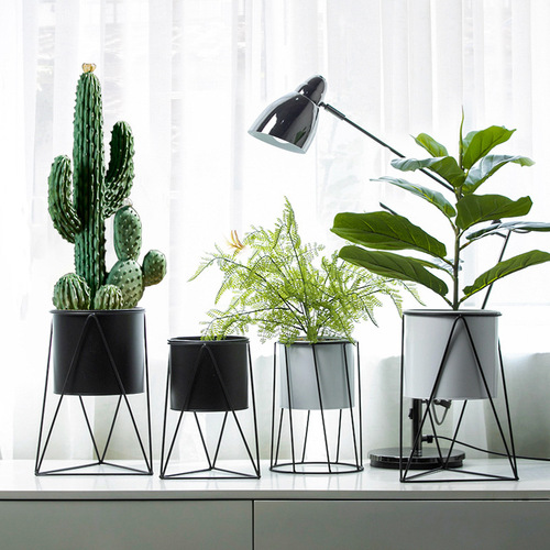 Nordic iron flower bucket creative ins iron simple flower container model room clothing store home interior decoration furnishings