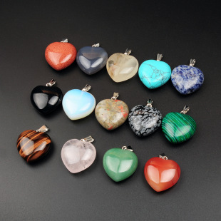 Natural stone red pattern stone Peacock stone red agate white crystal pink crystal blue crazy agate love heart necklace pendant
