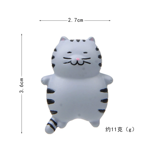 Gray lying fat cat