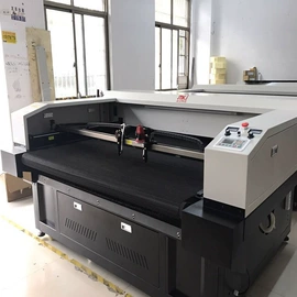 服装机械设备;激光切割机;缝前设备