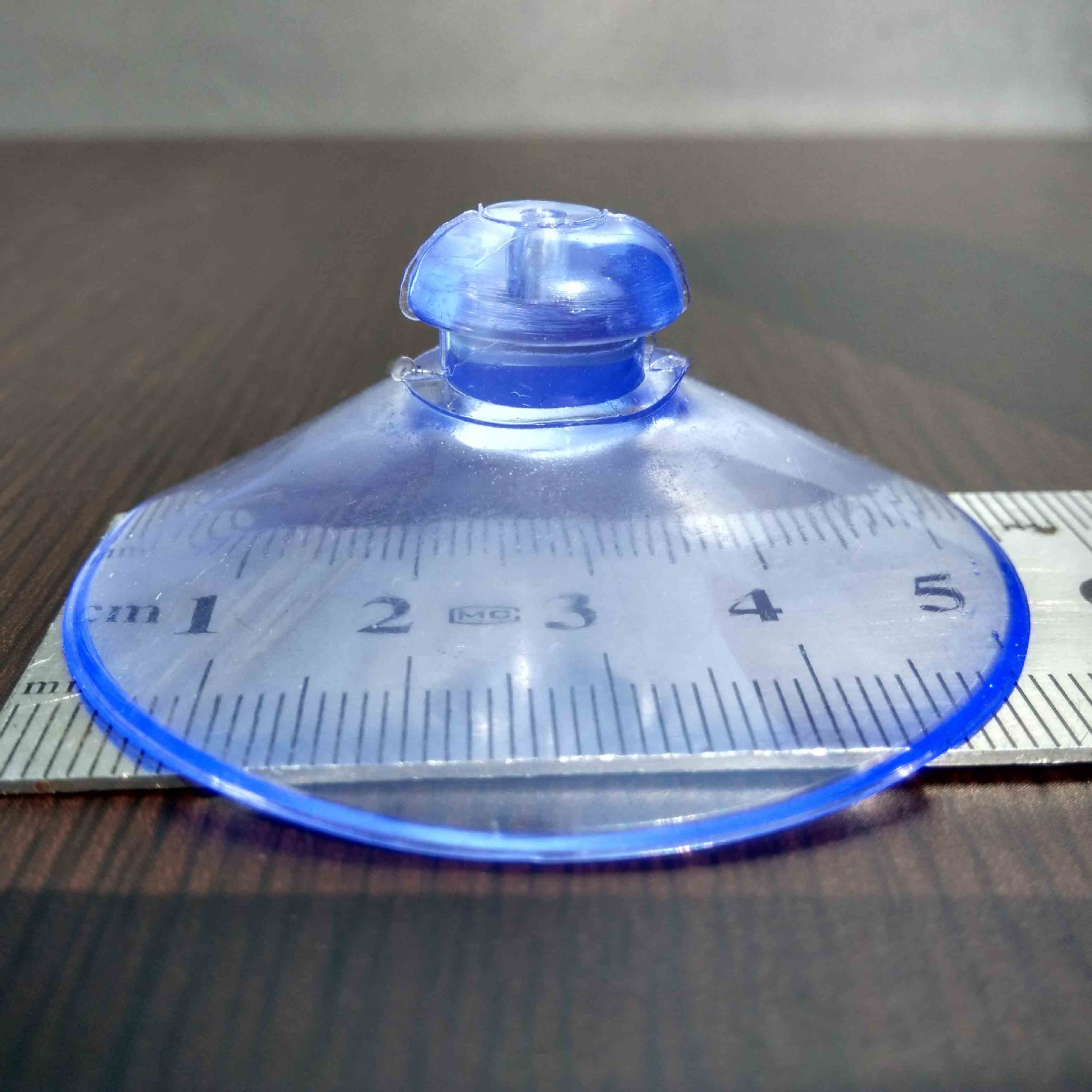 厂家直供5.5cm55mm塑料亚克力牌固定厨房冰箱橡塑圆头蘑菇头吸盘