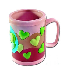 工厂大量供应马克杯 PVC杯皮卡通马克杯 塑料马克杯 可来图来样