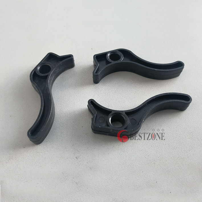 自动售货机配件 托盘卡扣和托盘轮  售货机耳朵托盘卡扣