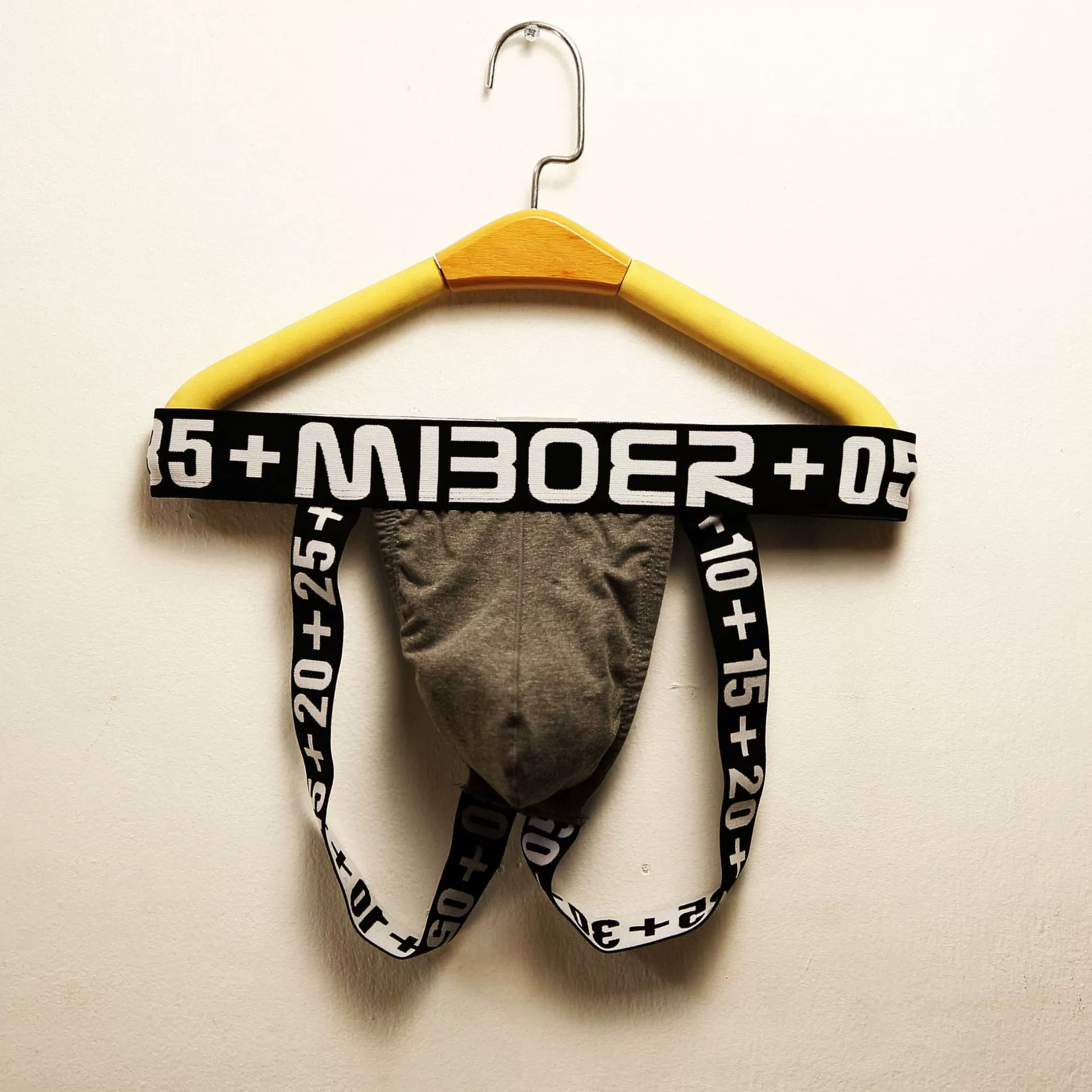 Sexy pants, elastic trousers, fashionable underwear