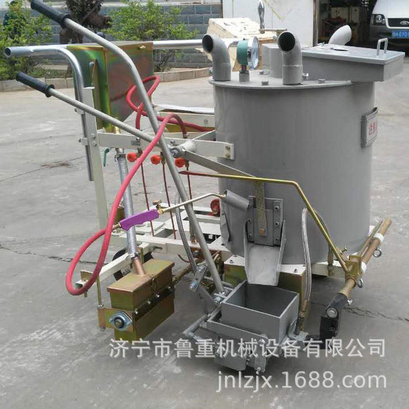 手推式热熔划线机  多功能热熔划线一体含热熔釜划线机定金