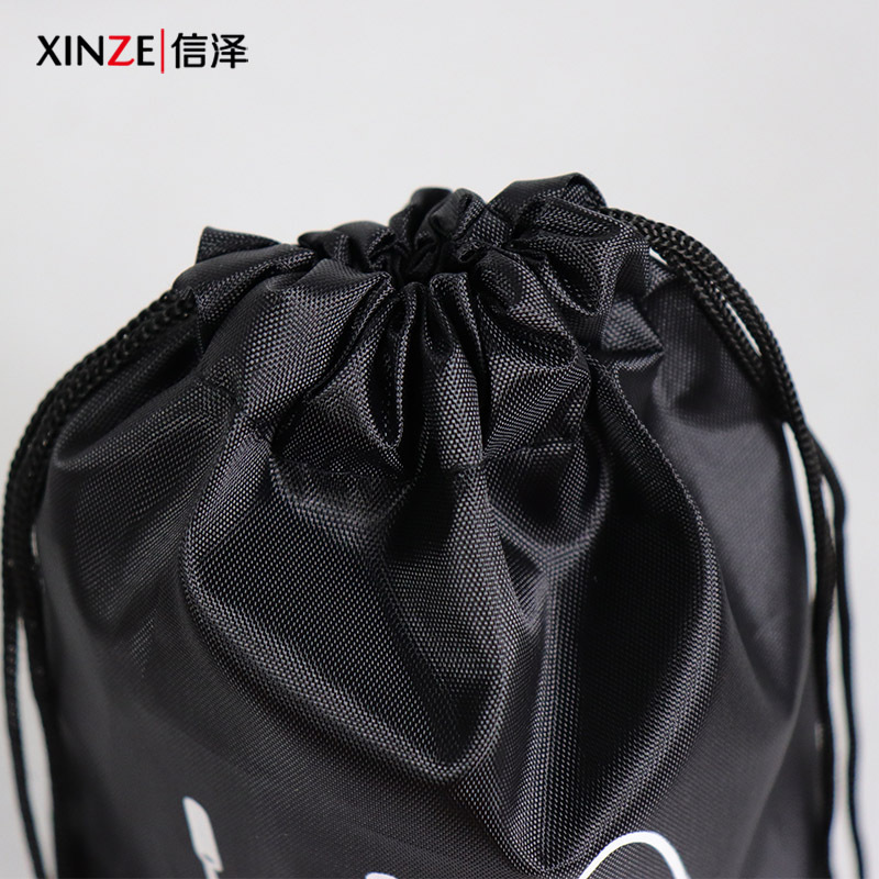 Bolsa de almacenamiento de cuerda de salto de tela de poliéster 16x25cm Bolsa de cordón de poliéster con cordón de nylon 210D urgente en stock