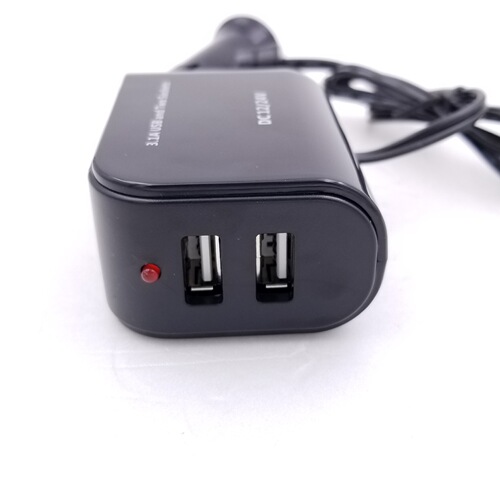 WF-102 dual USB cigarette lighter splitter with 2 USB sockets, USB 3.1A output