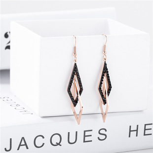 �n�������w�ɂ����ΝM荎׺ζ��hŮ���|�`��õ�������S�����l