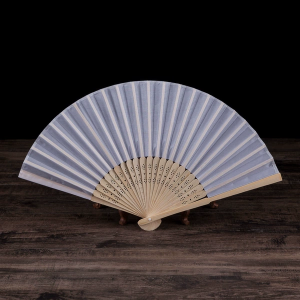 Cloth fan-white