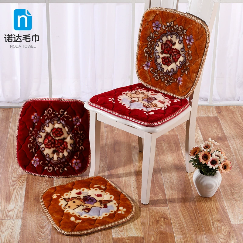 Оптовые продажи утолщенных зимних подушек для обеденных стульев в китайском стиле, универсальные плюшевые подушки для стульев, производитель теплых нескользящих подушек для осени и зимы