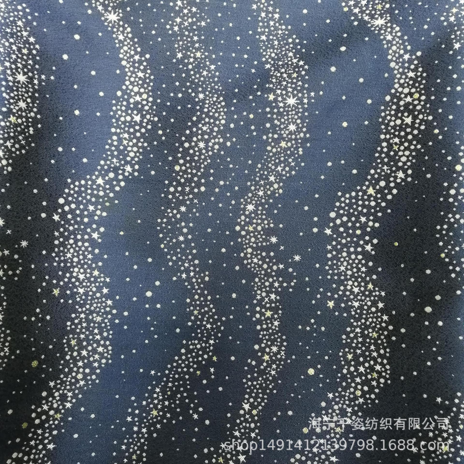 色织金银丝时尚秋冬款提花面料童装礼服连衣裙鞋料箱包抱枕