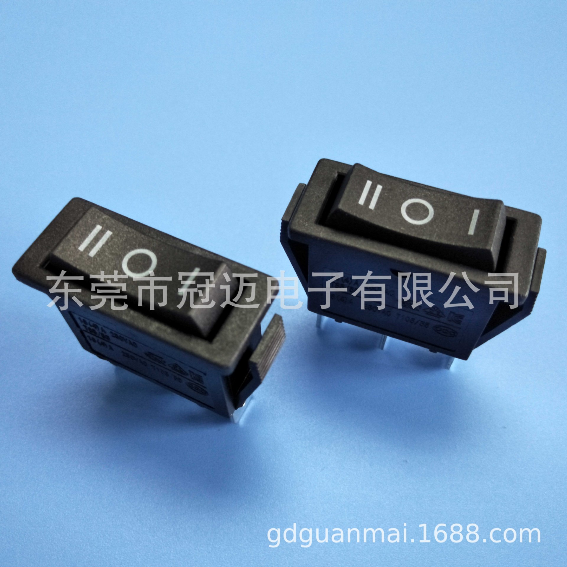 RS606-1030041CBB船形船型开关 三脚三档 30.5*13.5 开关开功能