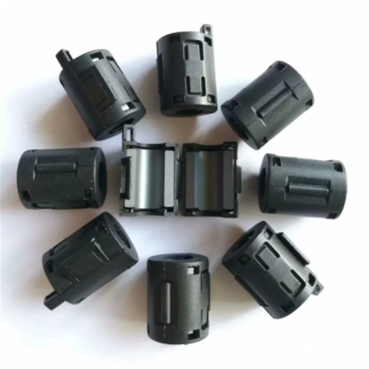 工厂现货夹卡扣组装式磁环UF70A内孔7.4毫米抗干扰强直接厂家价格