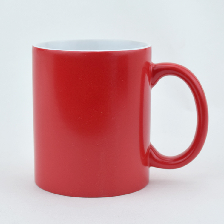 ��ɫ��ӡͼƬ �İ��մ����˱�ӡ��LOGO Ϳ���ɫ������һ������