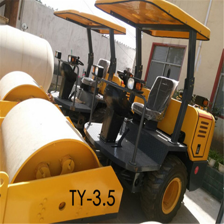 供应3.5吨振动压路机 双钢轮座驾振动压实机 源厂直供经久耐用