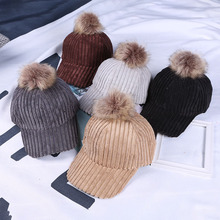 灯芯绒帽子女秋冬韩版时尚毛球棒球帽冬季加厚纯色保暖鸭舌帽批发