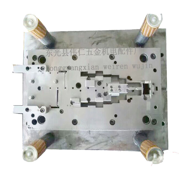 精度冲压模具加工 电子电工电器冲压产品模具开发制造厂家