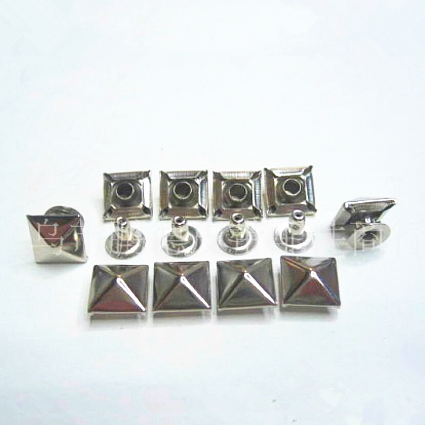 厂家供应 双面铆钉金属子母铆钉单面帽钉撞钉规格齐全 金字塔帽钉