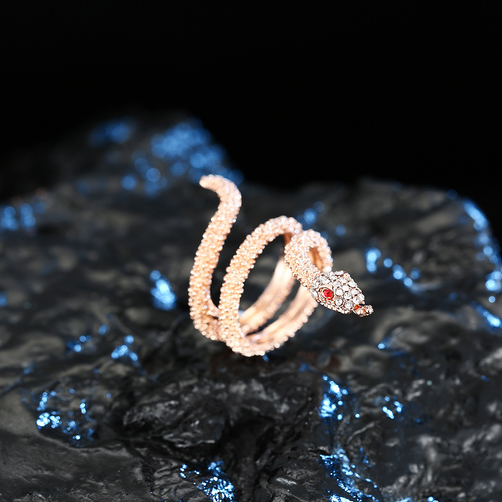 New creative snake ring women's punk exaggerated spirit snake index finger ring_voghion.com