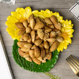 树脂工艺品;陶瓷杯;陶瓷工艺品