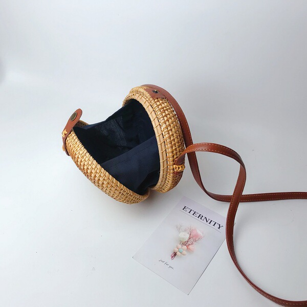 straw one-shoulder bag