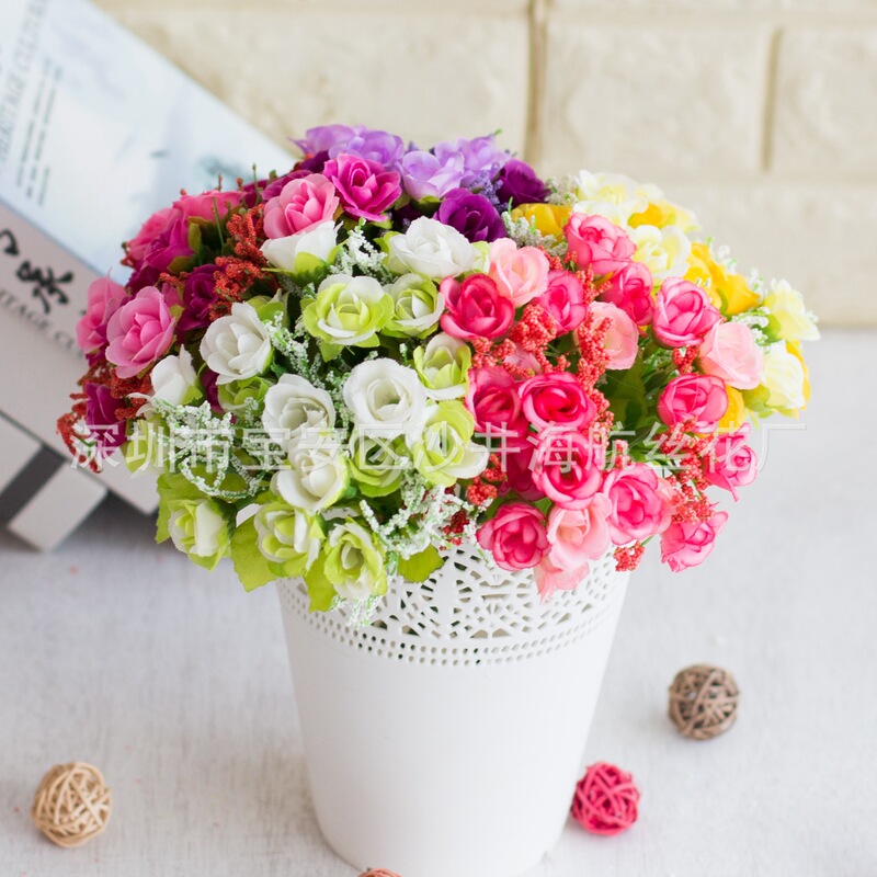 Manufacturer Wholesale Artificial Flower 21 Diamond Roses Small Roses 7-Pronged Small Rose Buds Supports Small Wholesale