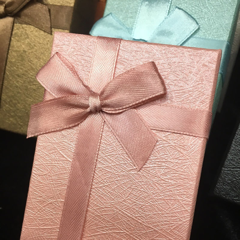 新款精美礼品盒 天地盖礼品盒蝴蝶结硬纸盒珠宝首饰吊坠包装礼盒