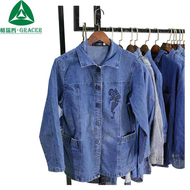 二手服装厂家2018早春秋衬衫韩范短款外套修身上衣整柜按斤批发