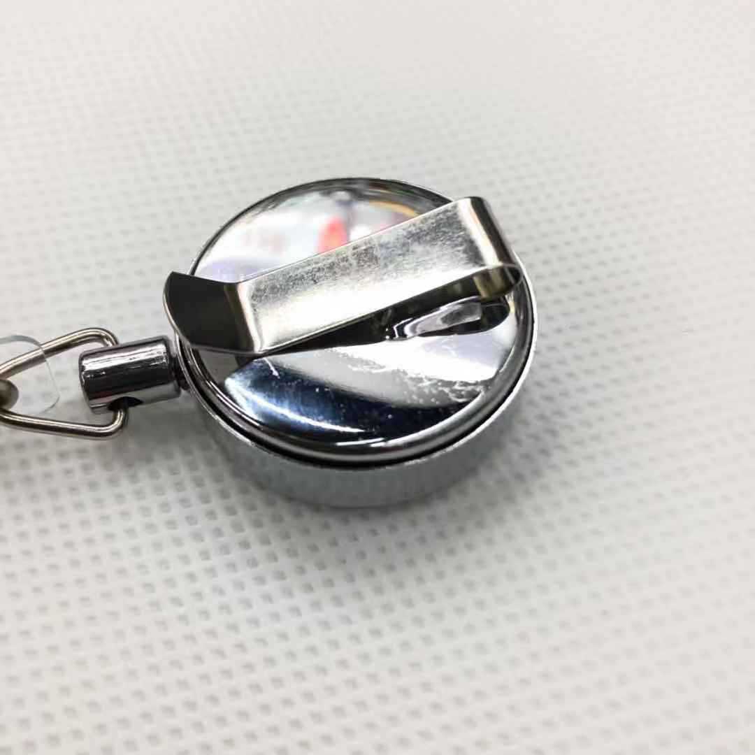 Fabricantes cocodrilo hebilla de metal hebilla telescópica de metal colgante de teléfono móvil insignia