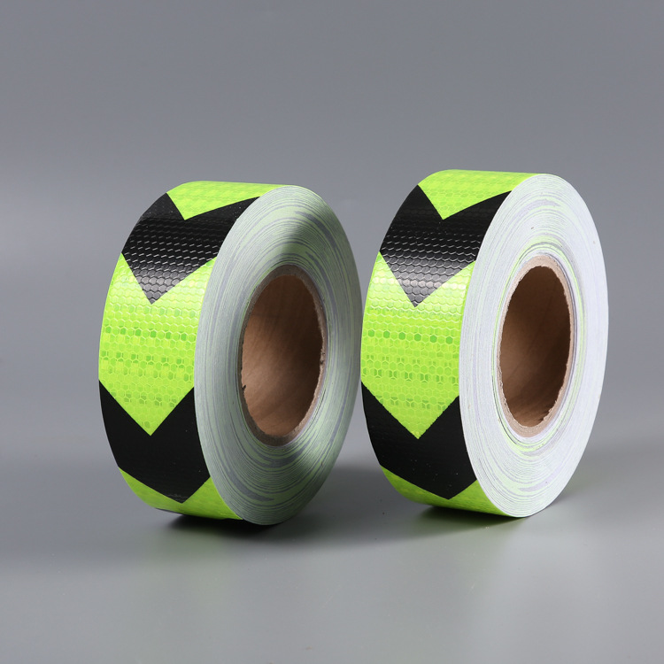 厂家现货货车晶格箭头反光贴导向标车身安全警示黑绿反光条批发