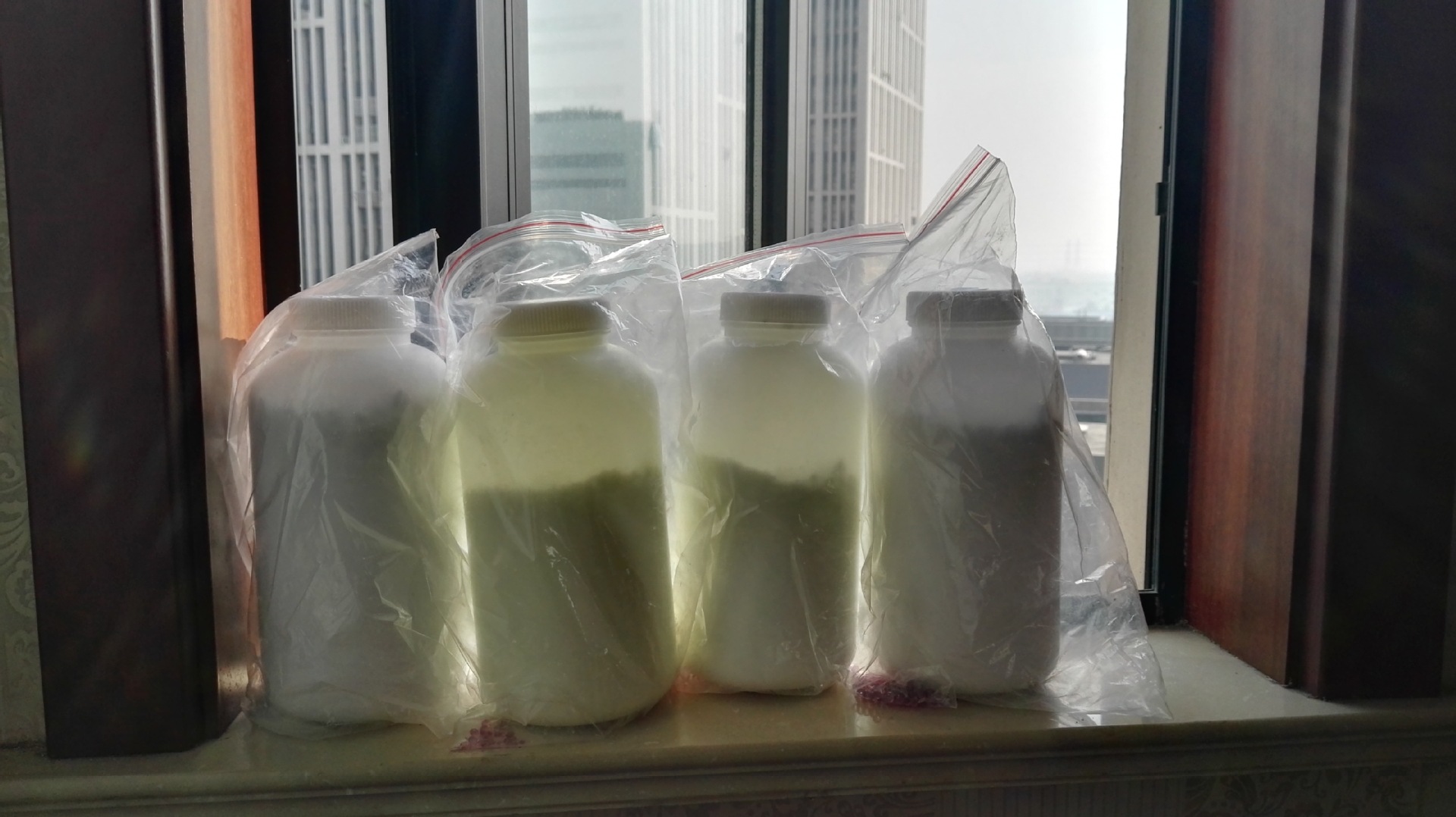 上海龙津长期供应无水硫酸铟 99.99% 硫酸铟 In2(SO4)3