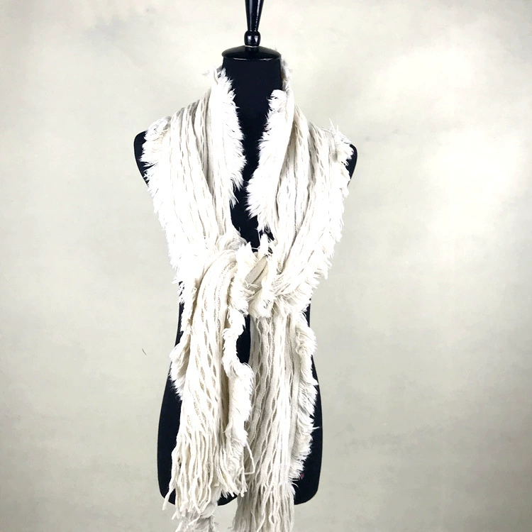 Extra‑Long Faux Fur Scarf with Tassels, Elegant Plaid Shawl, 200 × 62 cm