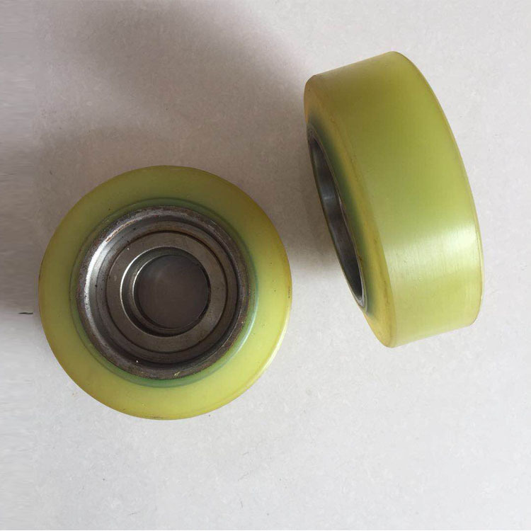 叉车配件批发  电动叉车驱动轮1.2T斗山现代电动叉车主动轮辅助轮