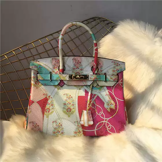 Platinum Painted First-Layer Cowhide Togo One-Shoulder Cross-Body Handbag for Women, European and American Fashion Style